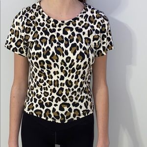Women’s cheetah print top// Size XS